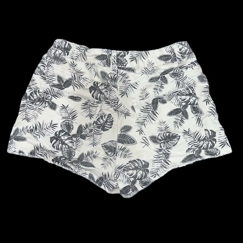 Zara Kid’s Jean Shorts - Picture 4 of 10